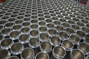 Nieuwe blikken voor het verpakken van Poderbok 2025